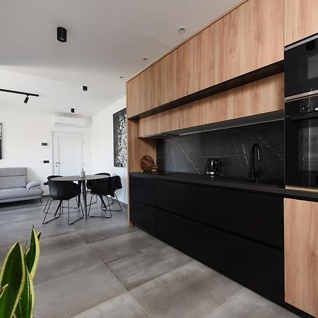 Luxury Apartment N Zadar Buitenkant foto